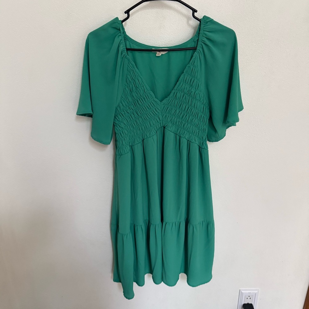 Entro Green Ruched Mini Dress - Picture 2 of 10